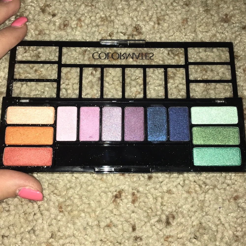 Colormates eyeshadow palette!